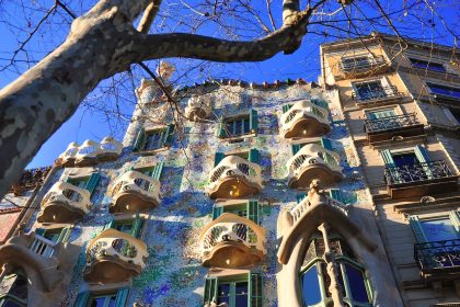 high first, gaudí, barcelona