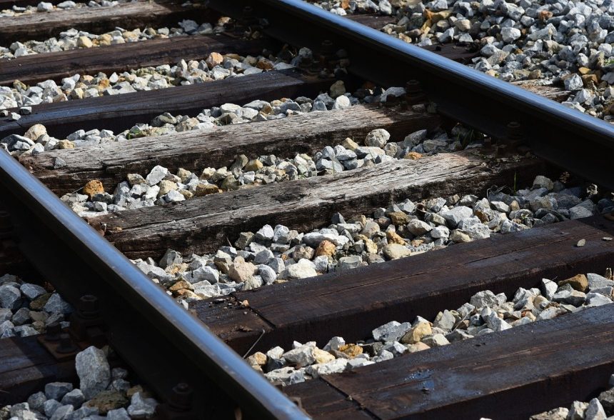 railway, rail track, railroad